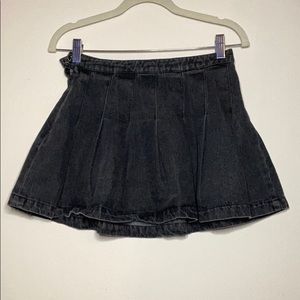 Forever 21 black jean pleated mini skirt